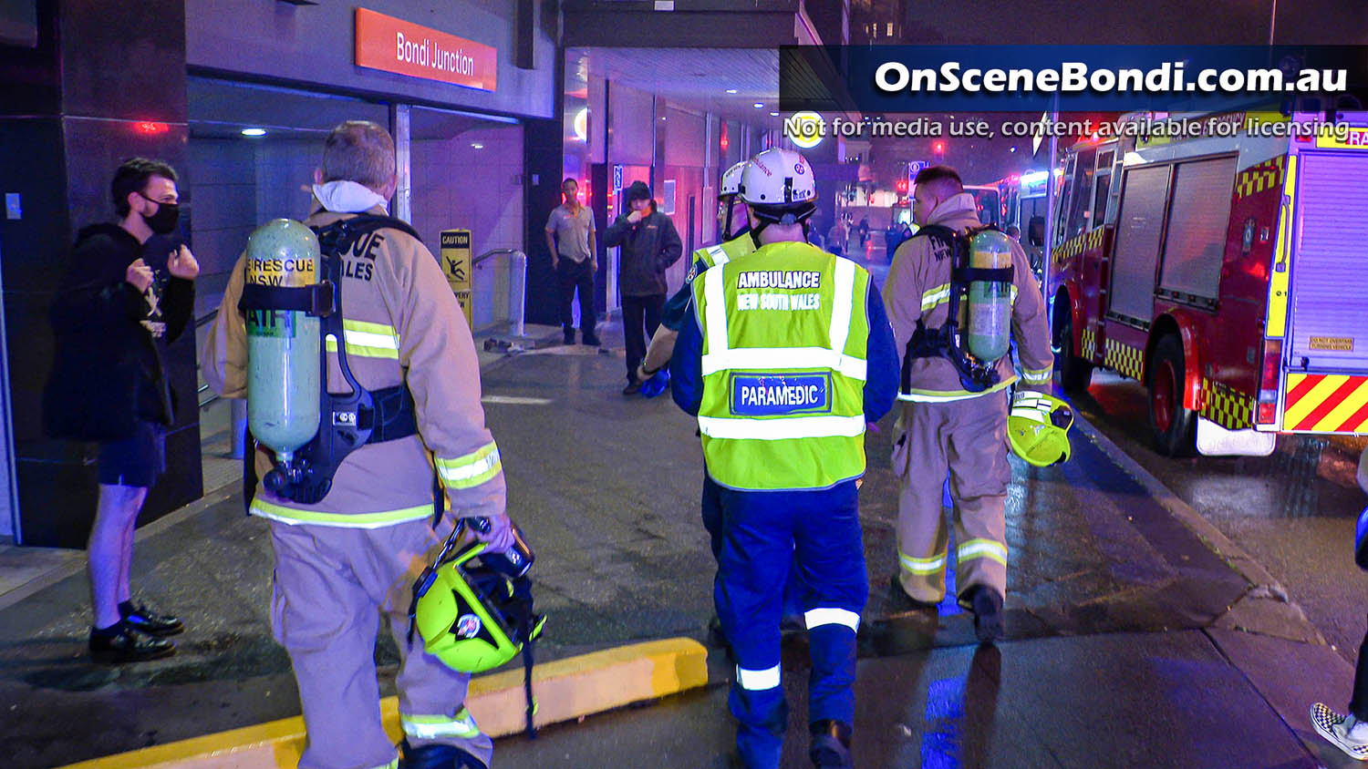 Fire shuts down Bondi Junction train station