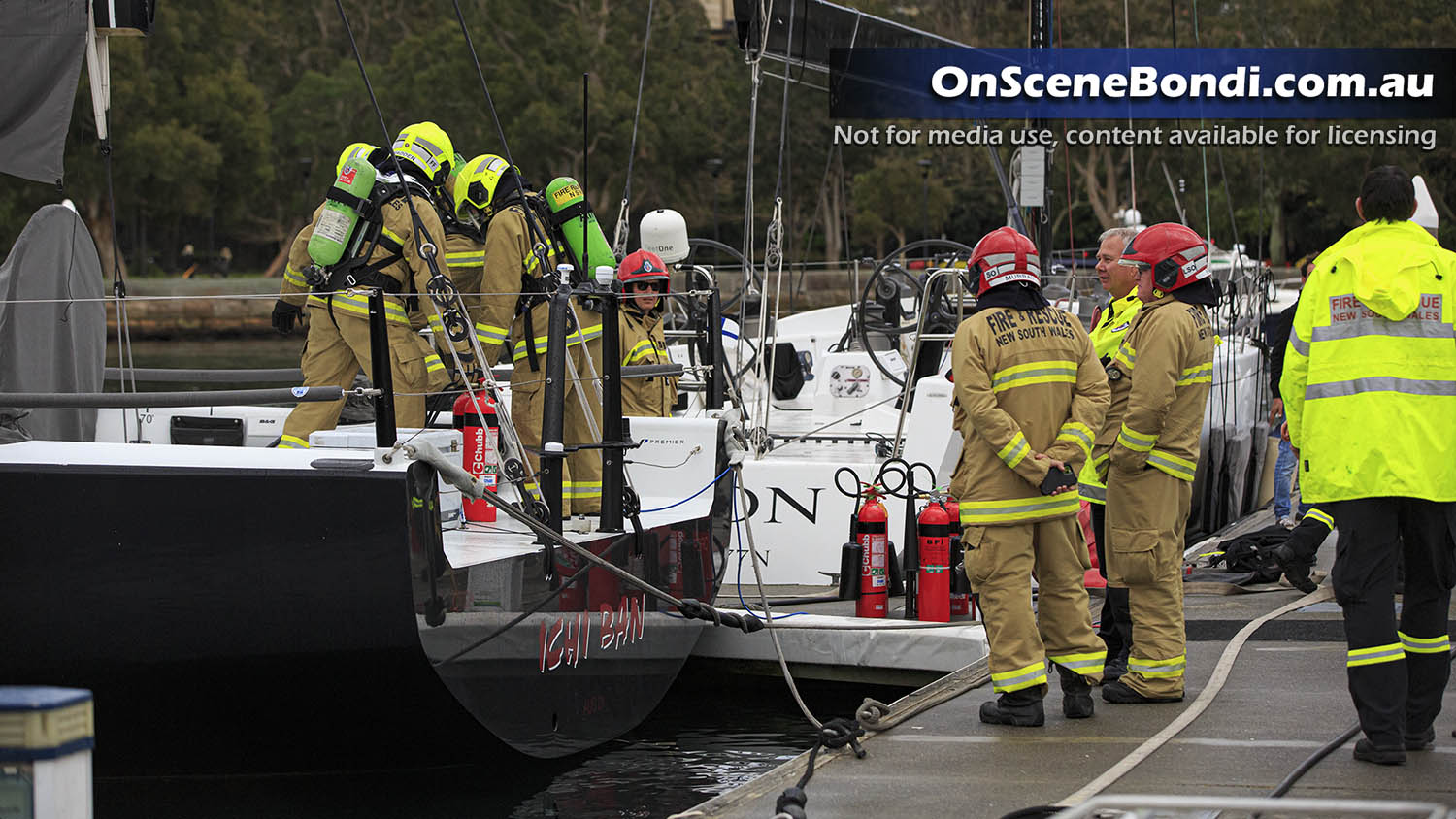 20200725 rushcutters bay yacht fire 007