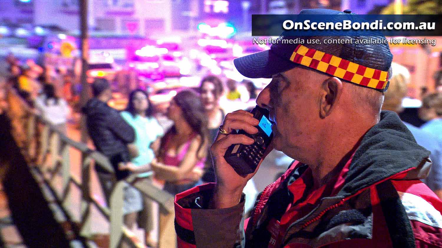 Emergency services search for missing swimmer at Maroubra Beach